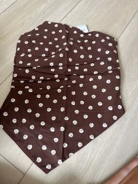 NWT Abercrombie and Fitch Asymmetrical Tube Top with Shell Print